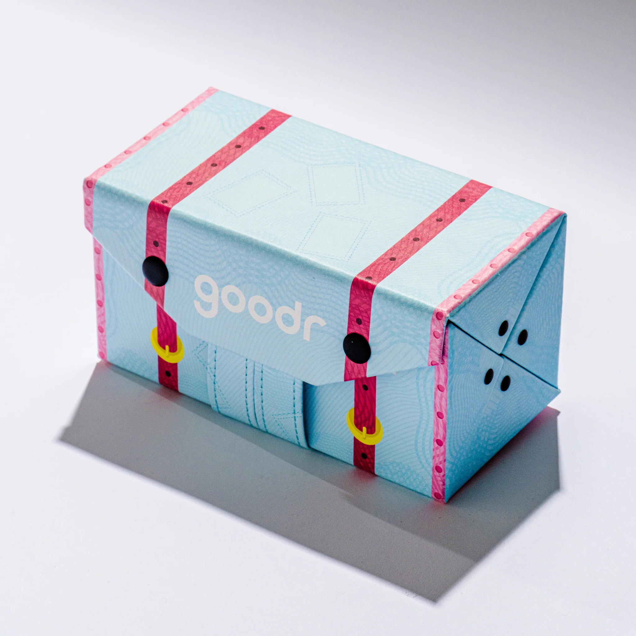 Globetrotter's Suitcase - Image 4
